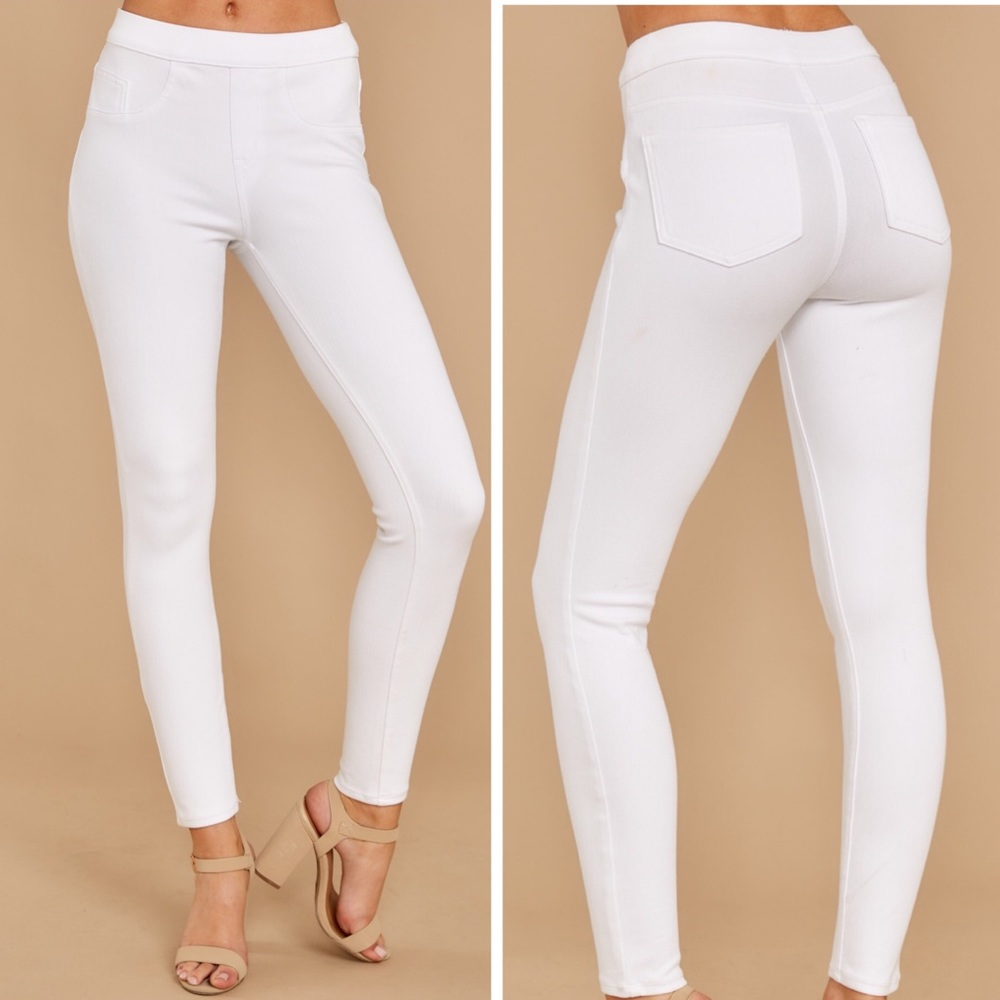 Spanx Jeanish White Leggings